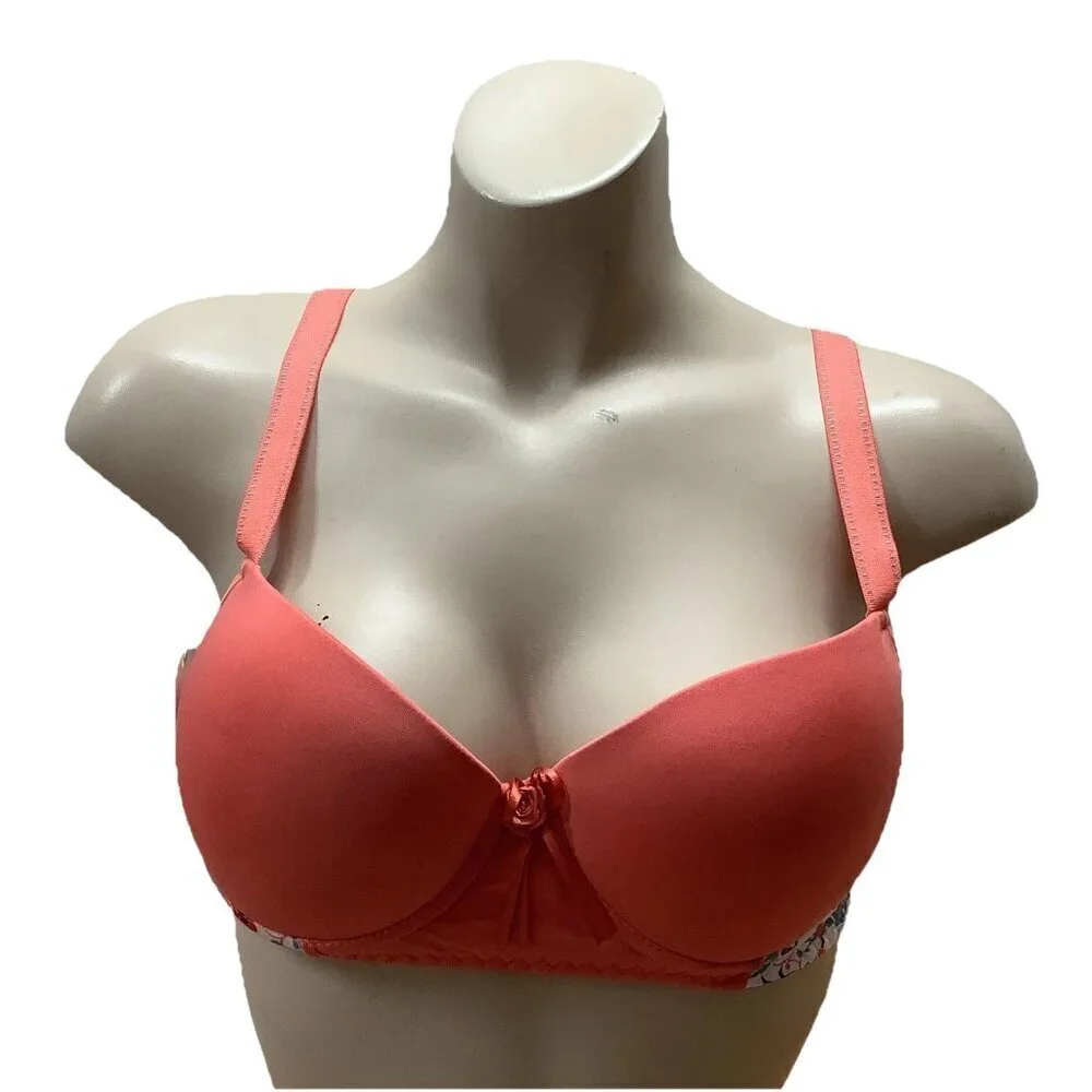 Massam Size Large Peach Floral Lace Underwire Bra. Made in Brazil New.